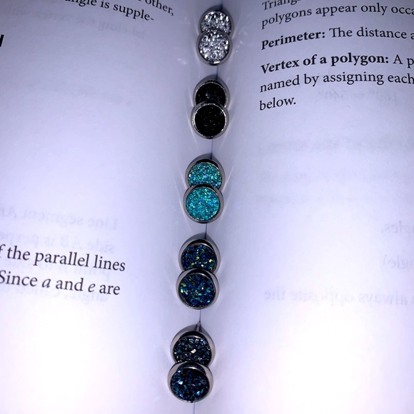 Multicolor Druzy Studs - Set of 5 - NWOT - Picture 2 of 6